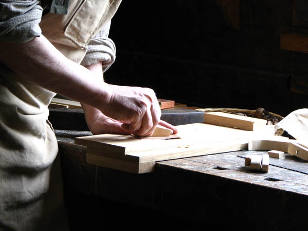 Nuestra <strong>carpintería de madera en  Guesálaz</strong> es una empresa de <strong>herencia familiar</strong>, por lo que  contamos con gran <strong>experiencia </strong>en la profesión.